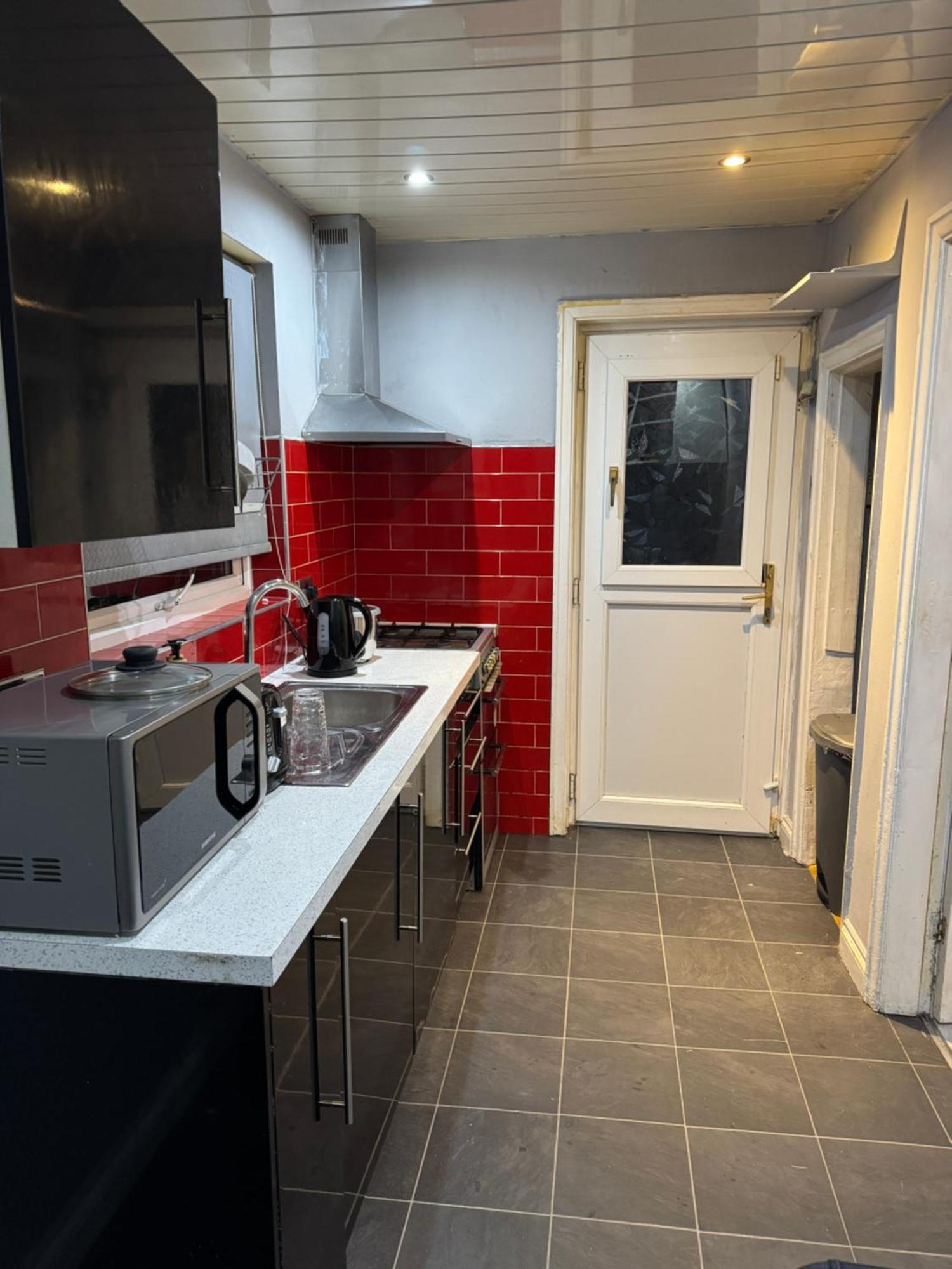 Cosy Near Arena & Leeds Airport * Bradford (West Yorkshire)